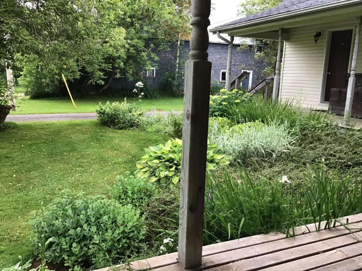 Guest Suites At Willowgreen Farm Summerside Exterior photo