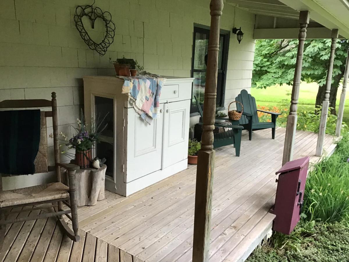 Guest Suites At Willowgreen Farm Summerside Exterior photo